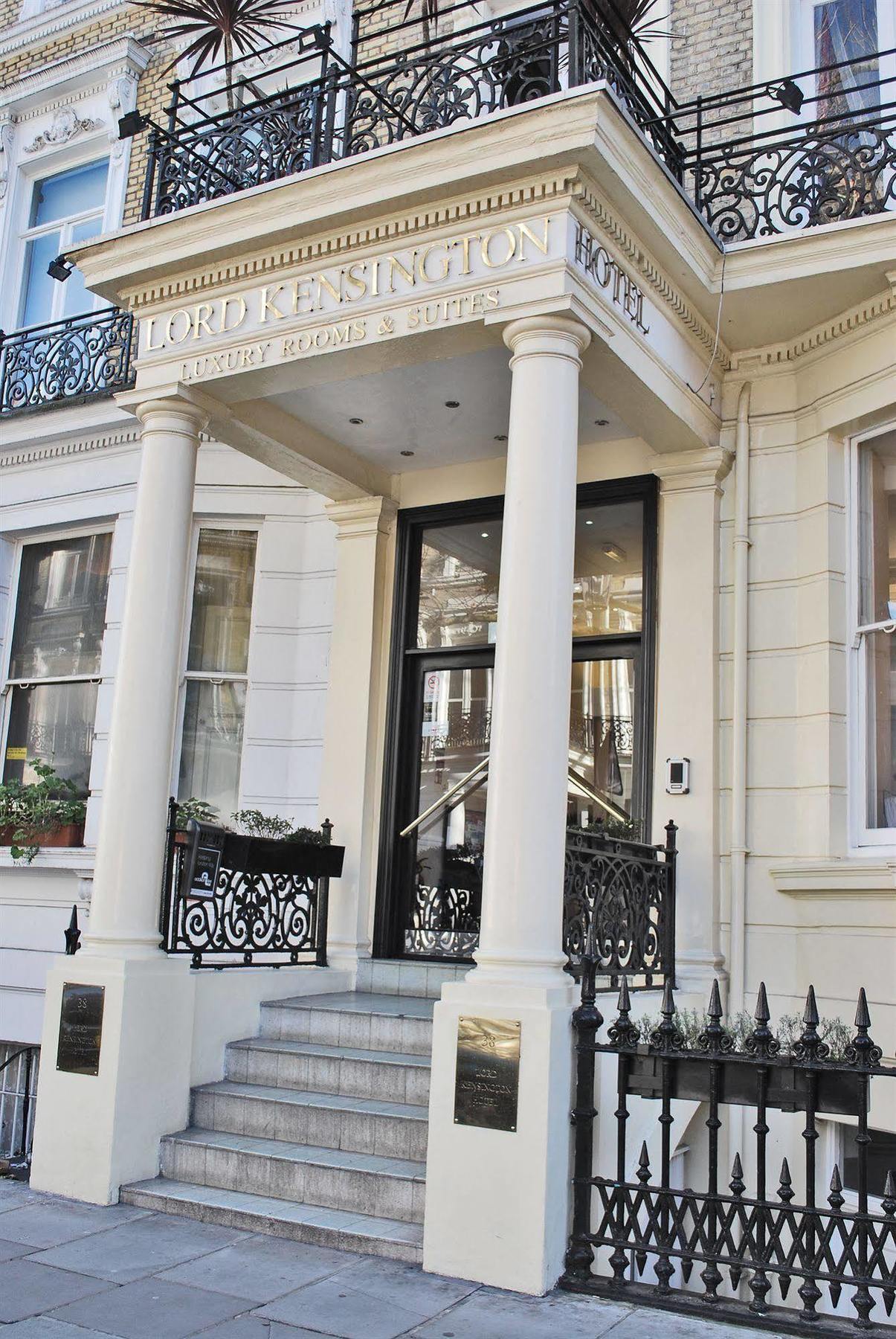 Lord Kensington Hotel London Amenities photo